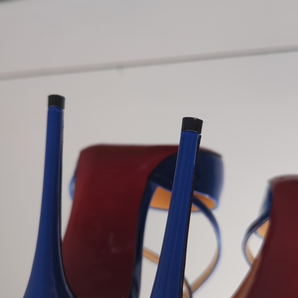 Christian Louboutin Cross Blake 100 Cobalt Blue Pumps - Picture 6 of 6